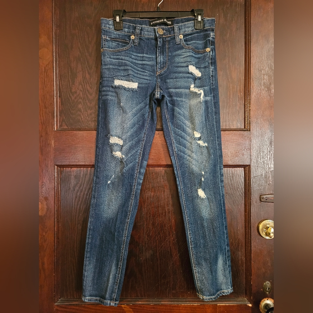 EUC Express Distressed Girlfriend Jeans - Size 00